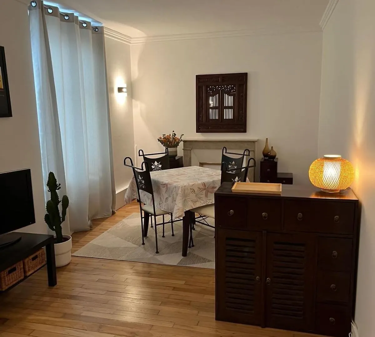 Saint Antoine Citycosy Париж Франция